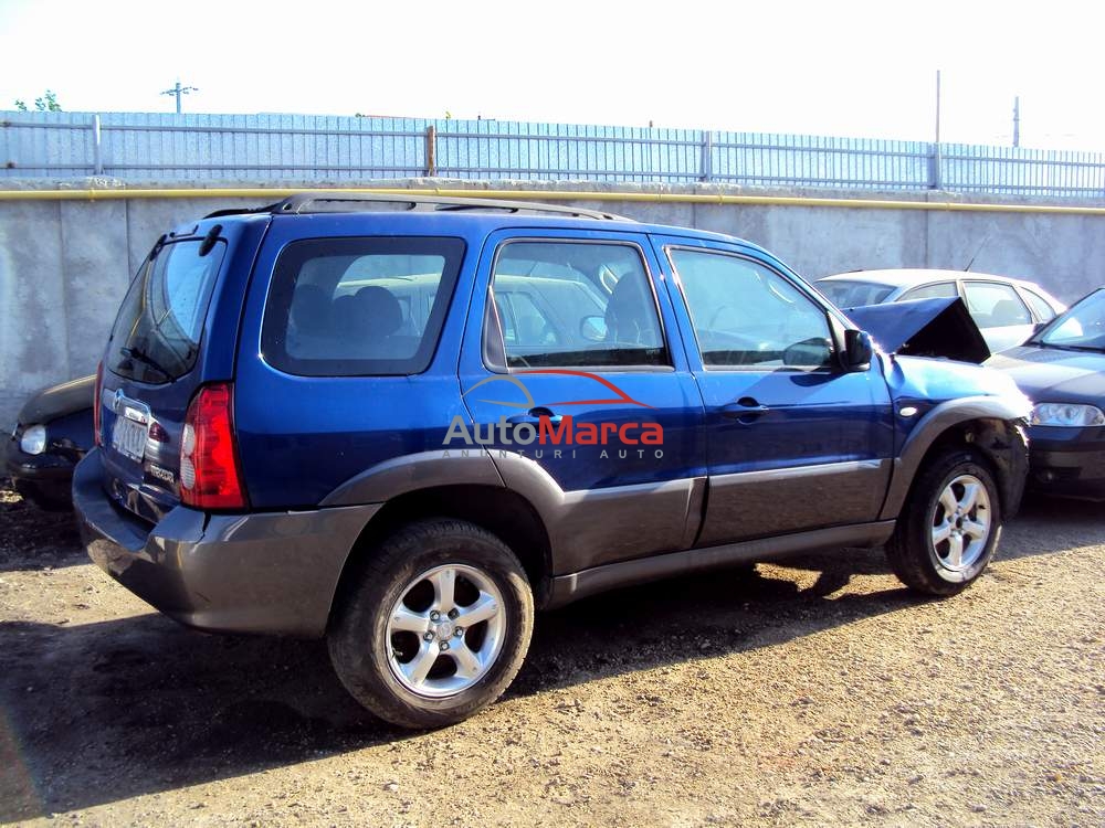 Cumpar Mazda avariat, accidentat, defect...