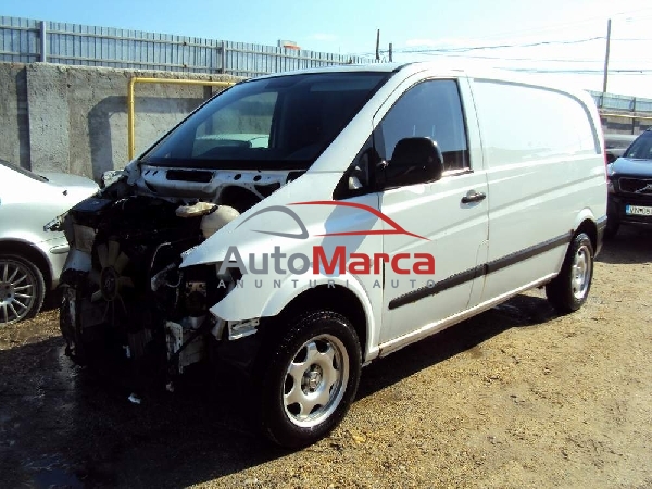 Cumpar MERCEDES Vito avariat, accidentat...
